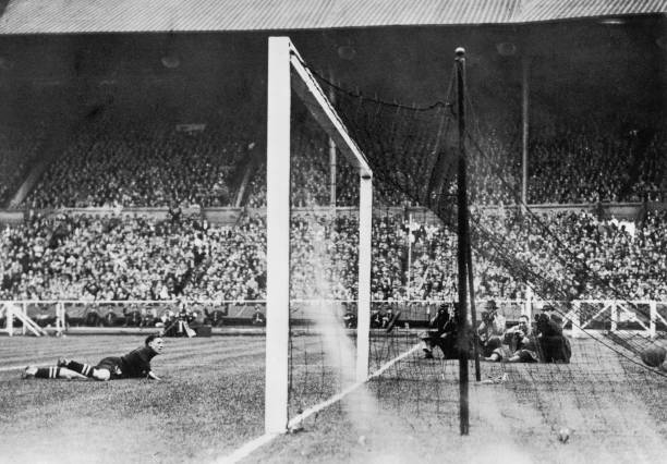 貝林厄姆兄弟的足球生涯：親兄弟的默契與競爭