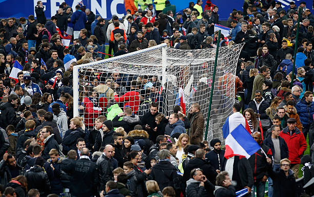 禁區(qū)手球裁判判罰邏輯：點球+黃牌還是點球+紅牌？