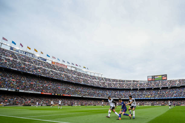 畫質(zhì)VS解說！足球直播APP優(yōu)缺點大PK