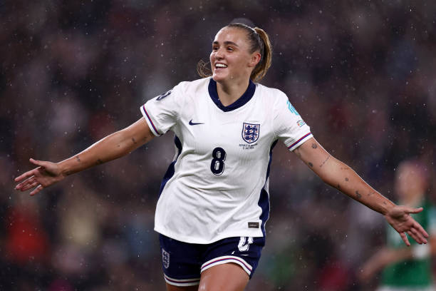 C羅意甲封神！連續(xù)11場破門展現(xiàn)超巨統(tǒng)治力