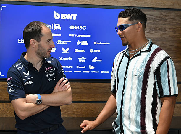 國米歐冠關(guān)鍵戰(zhàn)役首發(fā)公布，哲科搭檔勞塔羅沖鋒