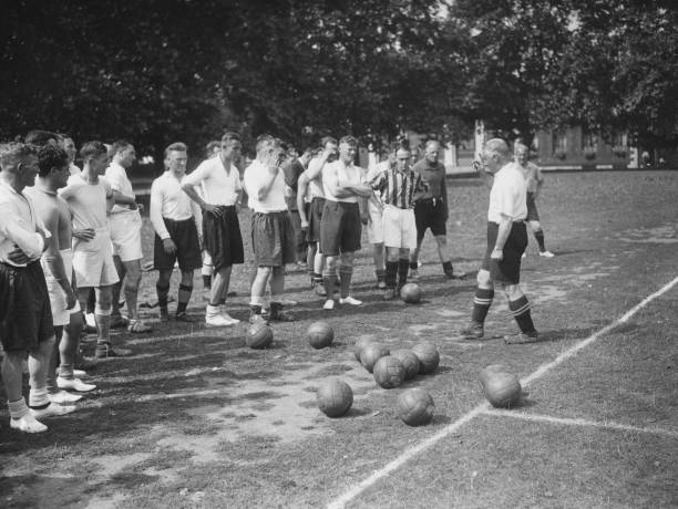 C羅頭球高度93米！科學分析他的滯空能力