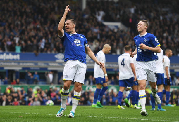 足球史上最經(jīng)典的點(diǎn)球瞬間盤(pán)點(diǎn)