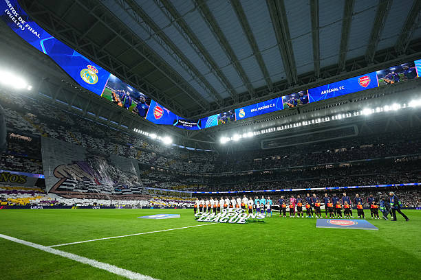 國(guó)家德比：梅西與C羅的巴薩皇馬巔峰對(duì)決