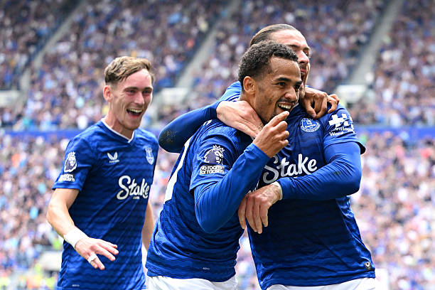 梅西效力過(guò)的五大俱樂(lè)部，哪段生涯最輝煌？