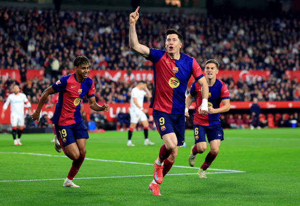 大連英雄室內(nèi)足球場(chǎng)聯(lián)系方式與詳細(xì)位置