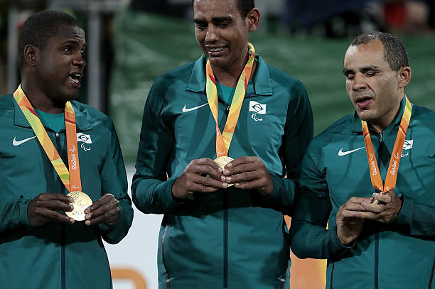 歐冠淘汰賽對陣解析：拜仁、阿森納誰能笑到最后？