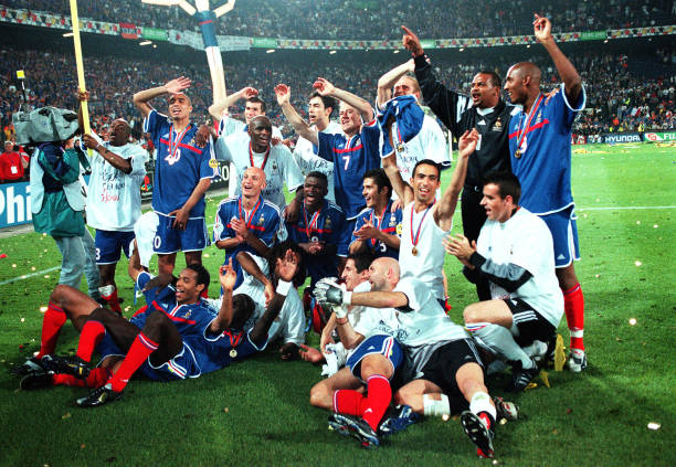 點(diǎn)球大師2震撼來襲：全新挑戰(zhàn)模式與真實(shí)物理引擎！