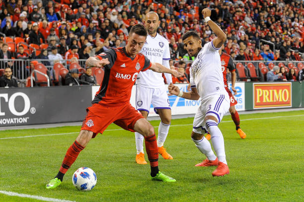 昆山FC晉級(jí)中超，球迷狂歡慶祝！