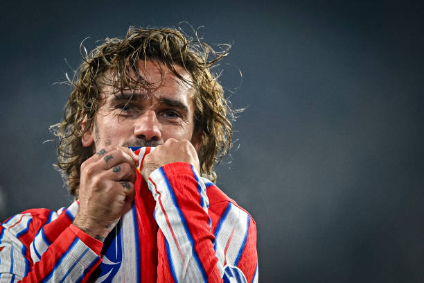 阿賈克斯vs費(fèi)耶諾德：荷蘭“經(jīng)典大戰(zhàn)”的歷史與恩怨