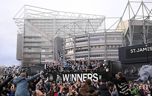 哈蘭德轉(zhuǎn)會懸念：英超豪門VS西甲雙雄，誰能笑到最后？