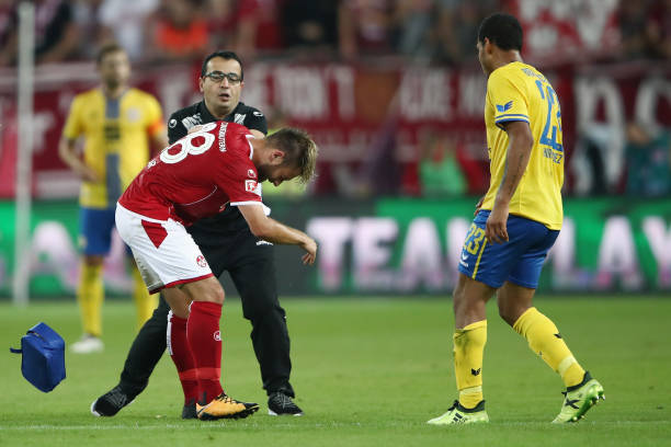 為什么哈蘭德的身價(jià)能超越姆巴佩？三大關(guān)鍵因素解析