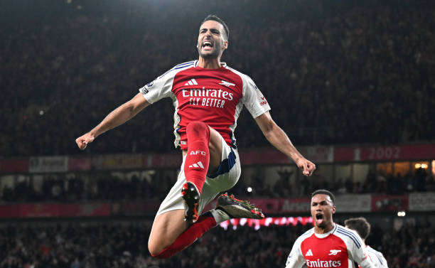 吸引眼球型，突出“免費(fèi)”和“流暢”