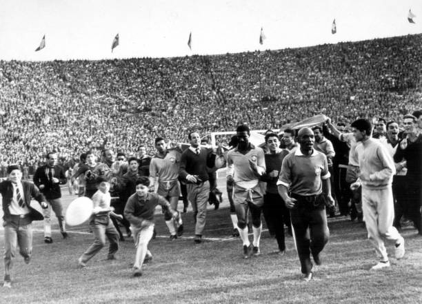 廣州足球的輝煌篇章：中超球隊的成就與影響