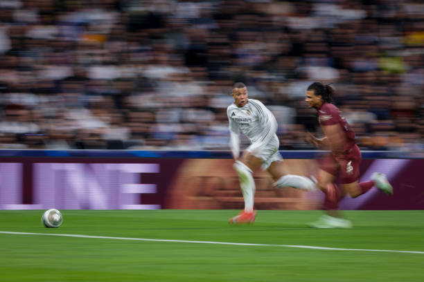 360足球在線直播吧官網(wǎng)手機版：高清賽事盡在掌握