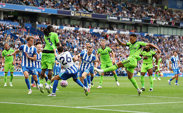 歐洲足壇權(quán)力更迭：21世紀(jì)歐冠冠軍次數(shù)揭示聯(lián)賽興衰