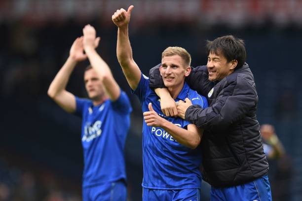 球迷必看：黃龍體育中心足球場面積及座位視角全解析