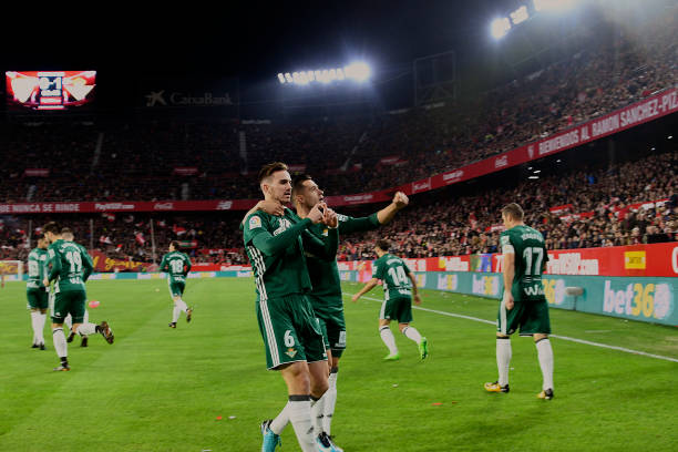 針對(duì)有一定基礎(chǔ)的球員，強(qiáng)調(diào)“力量”和“精度”