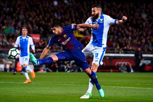 歐洲杯小組賽最新比分速遞：強隊紛紛過關，黑馬嶄露頭角