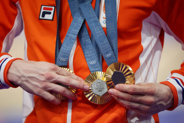 奧運(yùn)五環(huán)的演變：標(biāo)志設(shè)計(jì)的變化與不變的核心價(jià)值