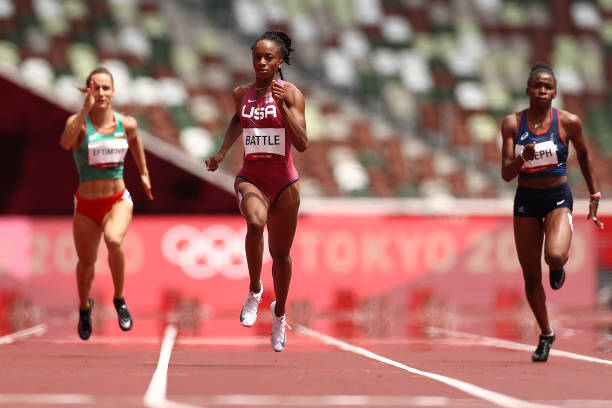 蘇炳添的榮譽(yù)與獎(jiǎng)項(xiàng)：盤點(diǎn)他的輝煌成就