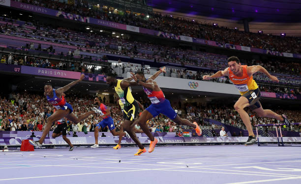 豪門(mén)夫婦的日常：郭晶晶霍啟剛綜藝專(zhuān)訪精彩片段