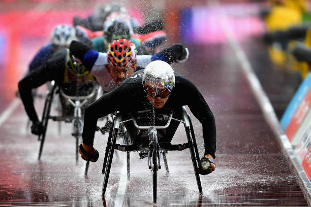 田徑世錦賽4×100米接力決賽精彩瞬間回顧