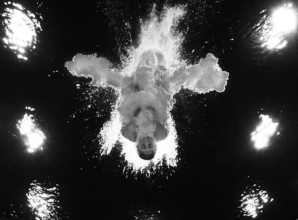 掌握“長跑”的正確筆順，提升書寫水平