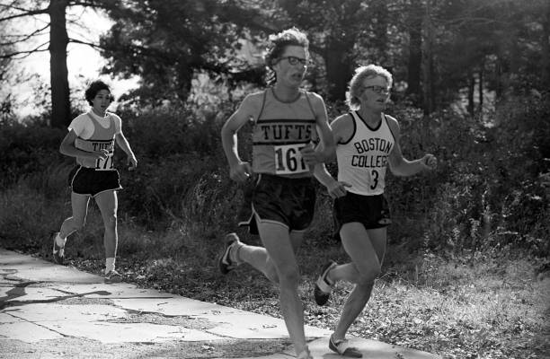 新手入門(mén)必看：跳遠(yuǎn)助跑基礎(chǔ)動(dòng)作分解教學(xué)與練習(xí)