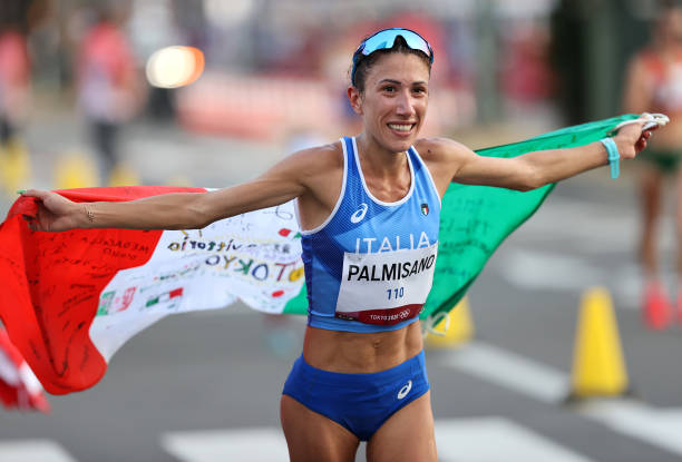 郭晶晶老公霍啟剛的成長(zhǎng)經(jīng)歷與家族責(zé)任