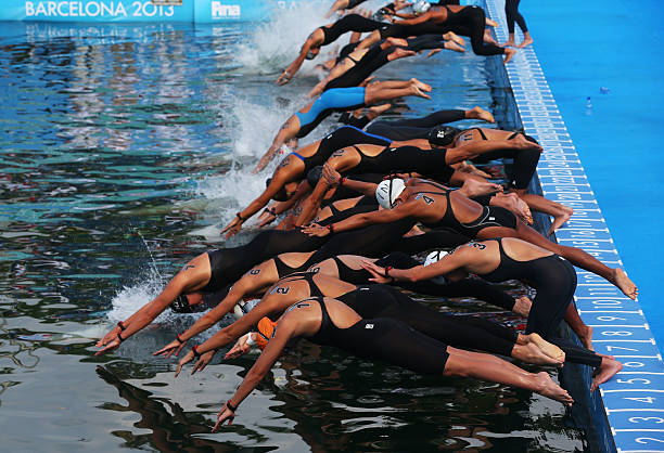 伏明霞與梁錦松：一段備受矚目的豪門戀情