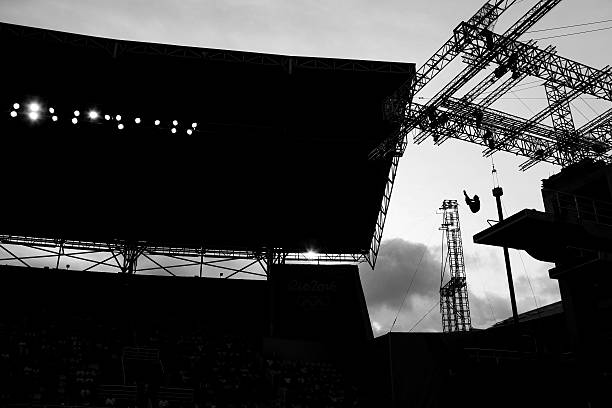 跳遠(yuǎn)世界紀(jì)錄：人類極限的驚人突破