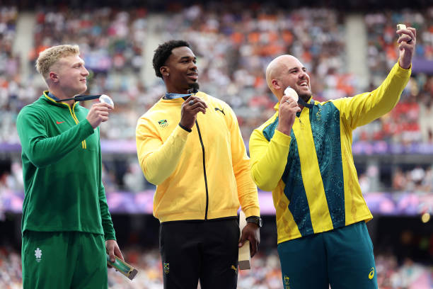 寧澤濤與妻子的甜蜜瞬間：從賽場(chǎng)到家庭