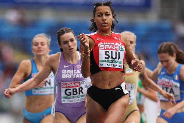 從零開始學(xué)習(xí)曲棍球守門員的基本動作