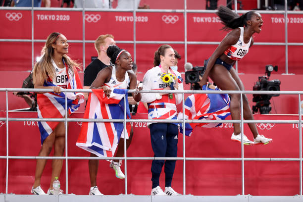 吳敏霞獲得的榮譽(yù)全覽：打破多項(xiàng)紀(jì)錄的跳水女王