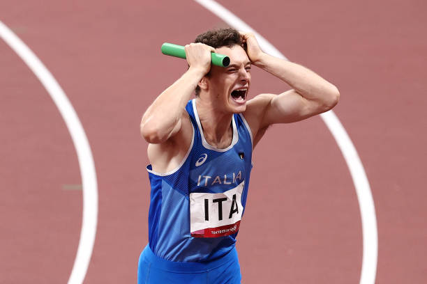 如何通過(guò)正確姿勢(shì)和發(fā)力方式提升立定跳遠(yuǎn)成績(jī)