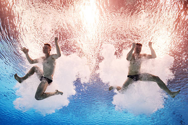 立定跳遠(yuǎn)慢動(dòng)作教程：如何通過(guò)正確姿勢(shì)跳得更遠(yuǎn)