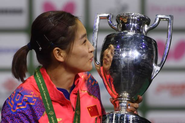 默契配合！女雙決賽展現(xiàn)完美戰(zhàn)術(shù)執(zhí)行