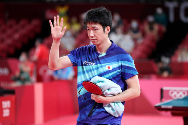 高個(gè)子球員的逆襲：林詩(shī)棟如何打破乒乓球“矮個(gè)子”傳統(tǒng)？