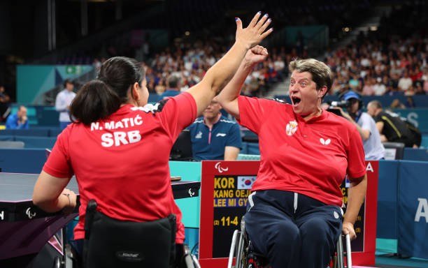 乒乓球發(fā)球規(guī)則中的“灰色地帶”：哪些行為未被明確禁止？