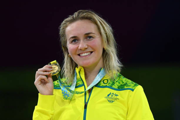 老年人游泳鍛煉：時長選擇與身體適應(yīng)