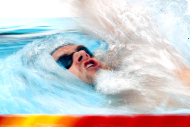 考取游泳救生員證的費用構(gòu)成詳解