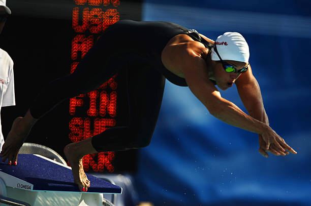 艾滋病病毒在水環(huán)境中的存活能力與傳播風險