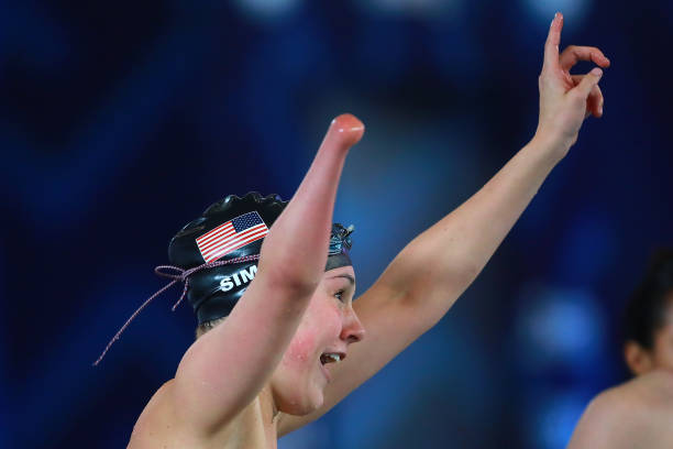 游泳池瓷磚填縫劑的防水性能與耐久性分析