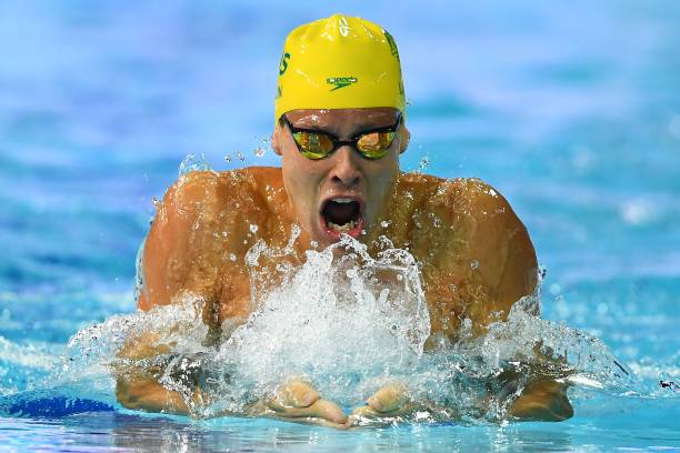 寶寶多大可以開始游泳？專家建議來了