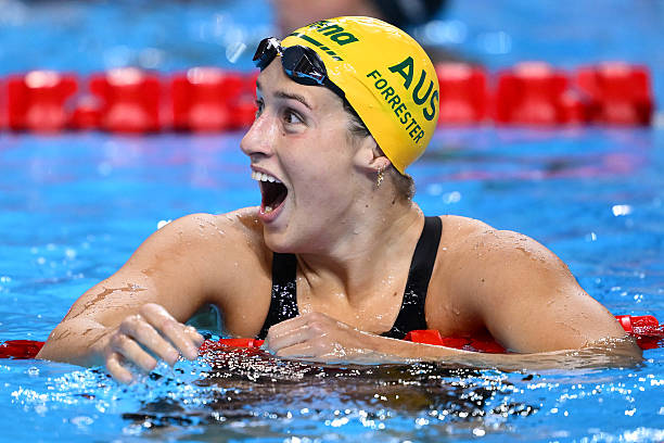 腰間盤突出患者必看：游泳的正確姿勢與注意事項