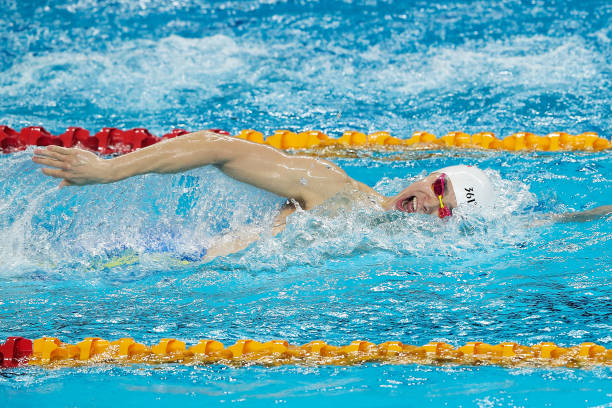 特點(diǎn)：強(qiáng)調(diào)“安全”這一核心關(guān)切，增加教程的權(quán)威性和必要性