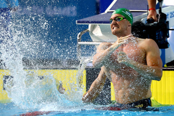 材質(zhì)大比拼：哪種充氣游泳池更耐用？