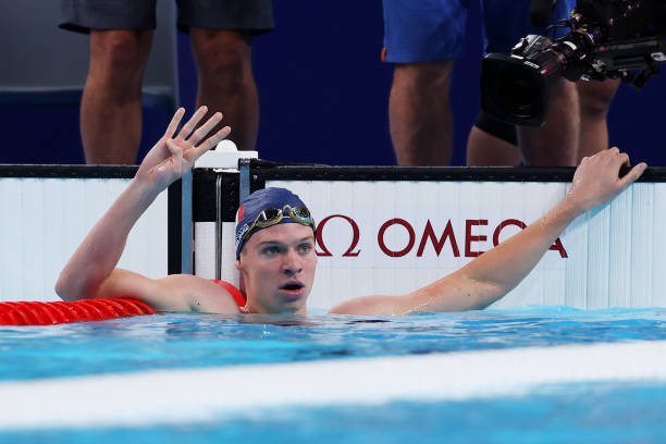 南寧體育場(chǎng)游泳館：設(shè)施完善，暢享清涼夏日