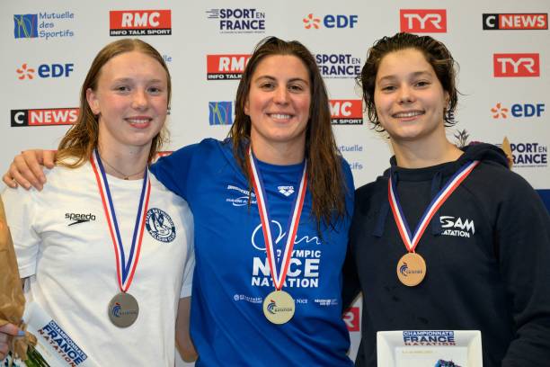 游泳護(hù)具選擇與使用技巧，提升游泳體驗(yàn)